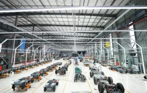 电动贵州 不掉链——新能源汽车产业发展蹄疾步稳，技术服务与开发双轮驱动